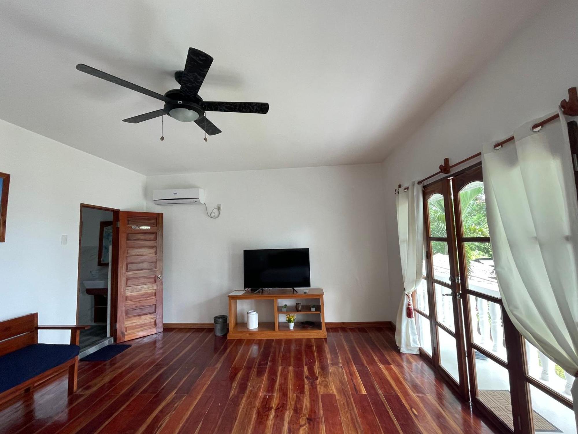 Agoho Resort Mambajao Oda fotoğraf
